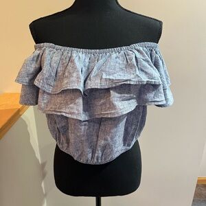 New Express tiered ruffle off the shoulder chambray crop top shirt. Size large